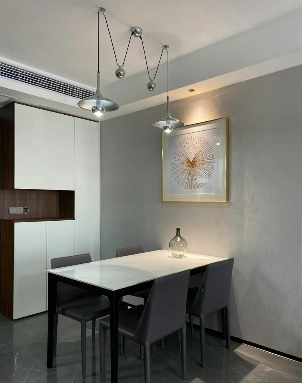 M-LINE Gold Pendant Light