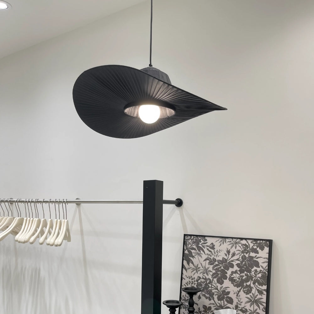 ELY Large Black HAT Pendant Light