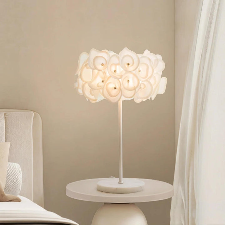 Flower White Table Lamp