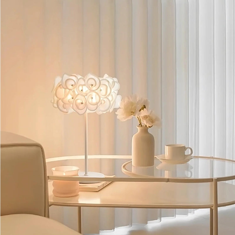 Flower White Table Lamp