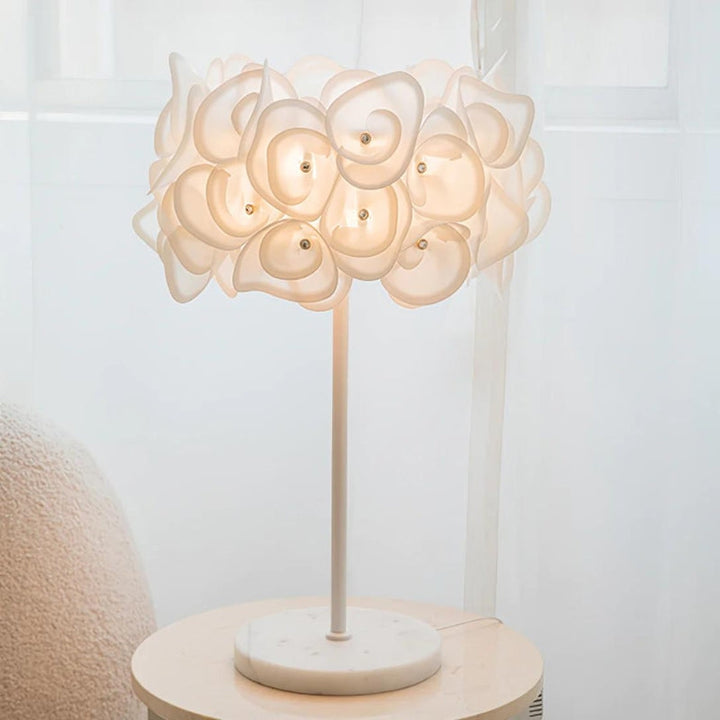 Flower White Table Lamp