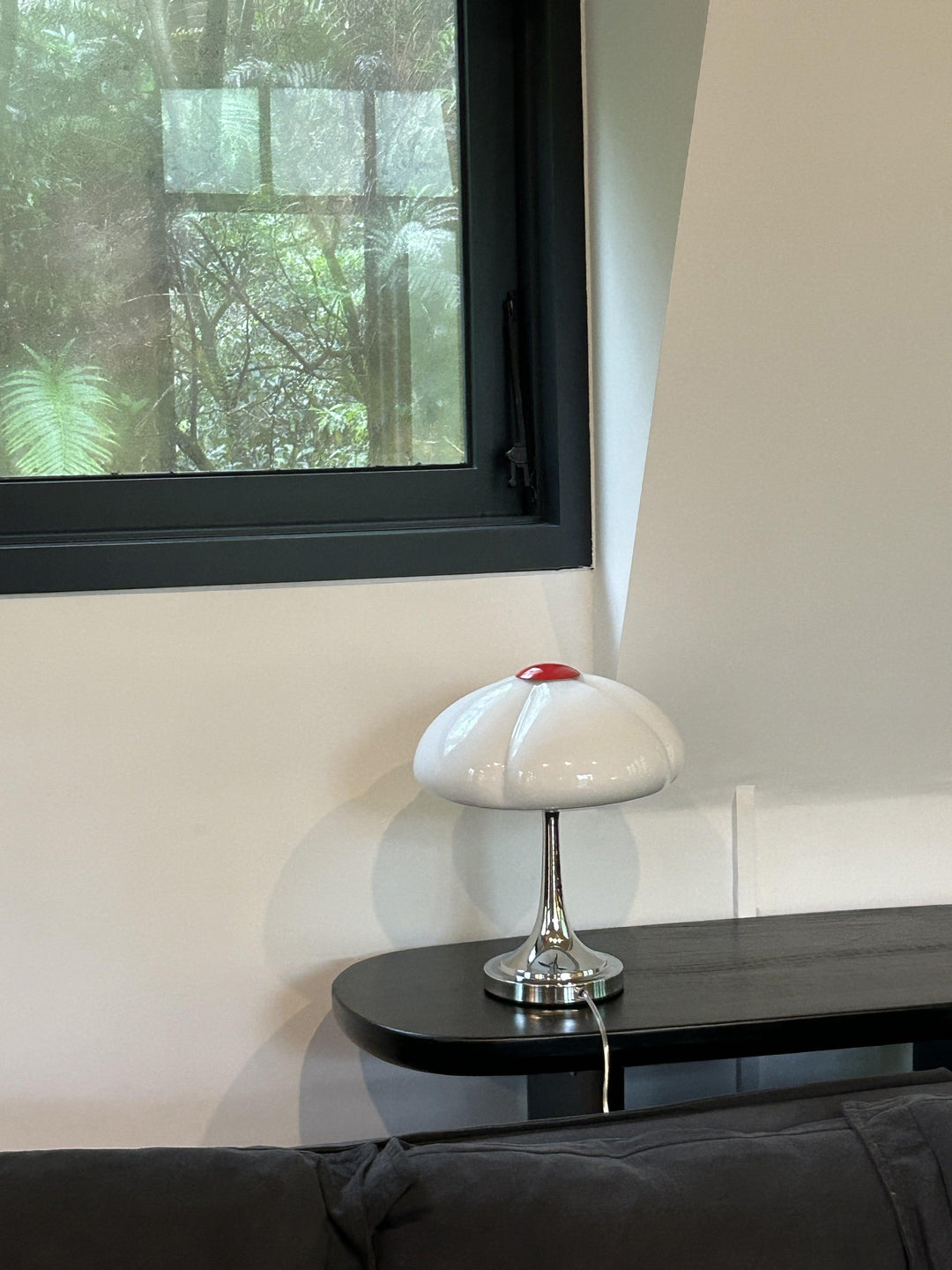 LUCKY White Table Lamp