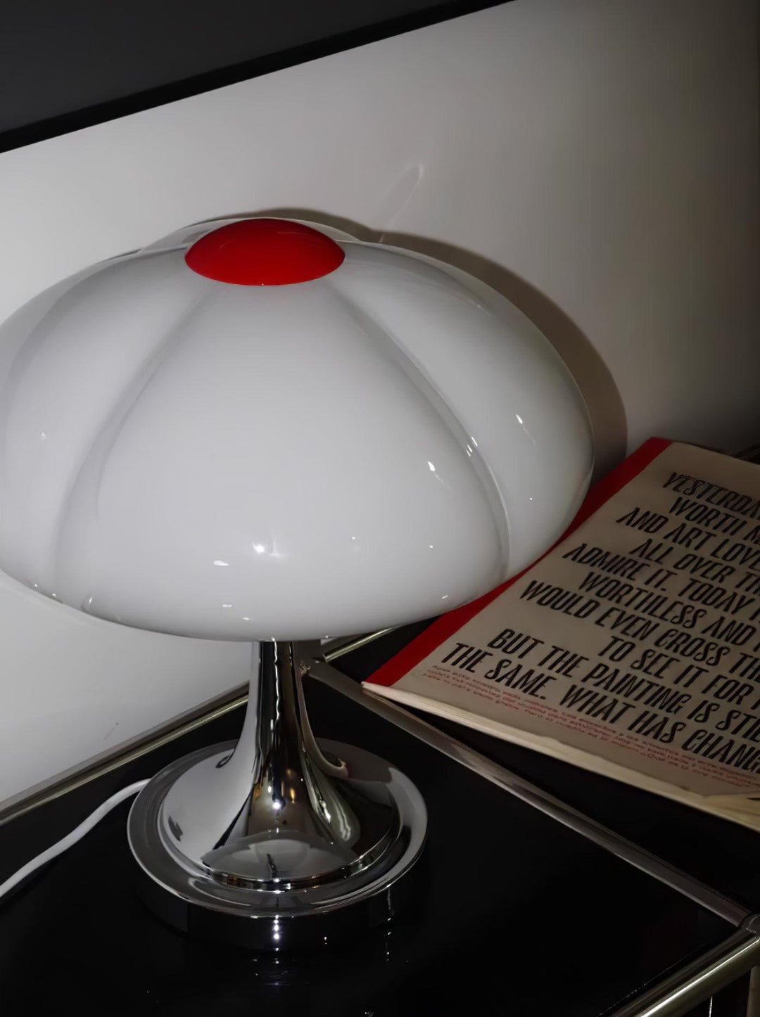 LUCKY White Table Lamp