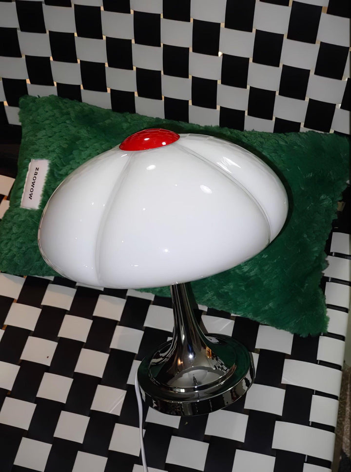 LUCKY White Table Lamp