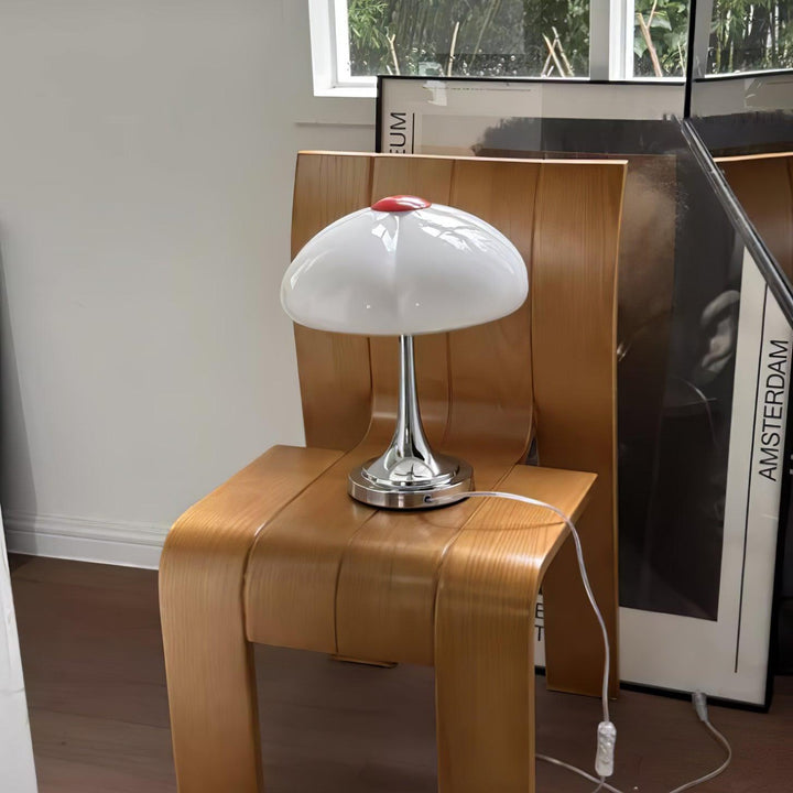 LUCKY White Table Lamp
