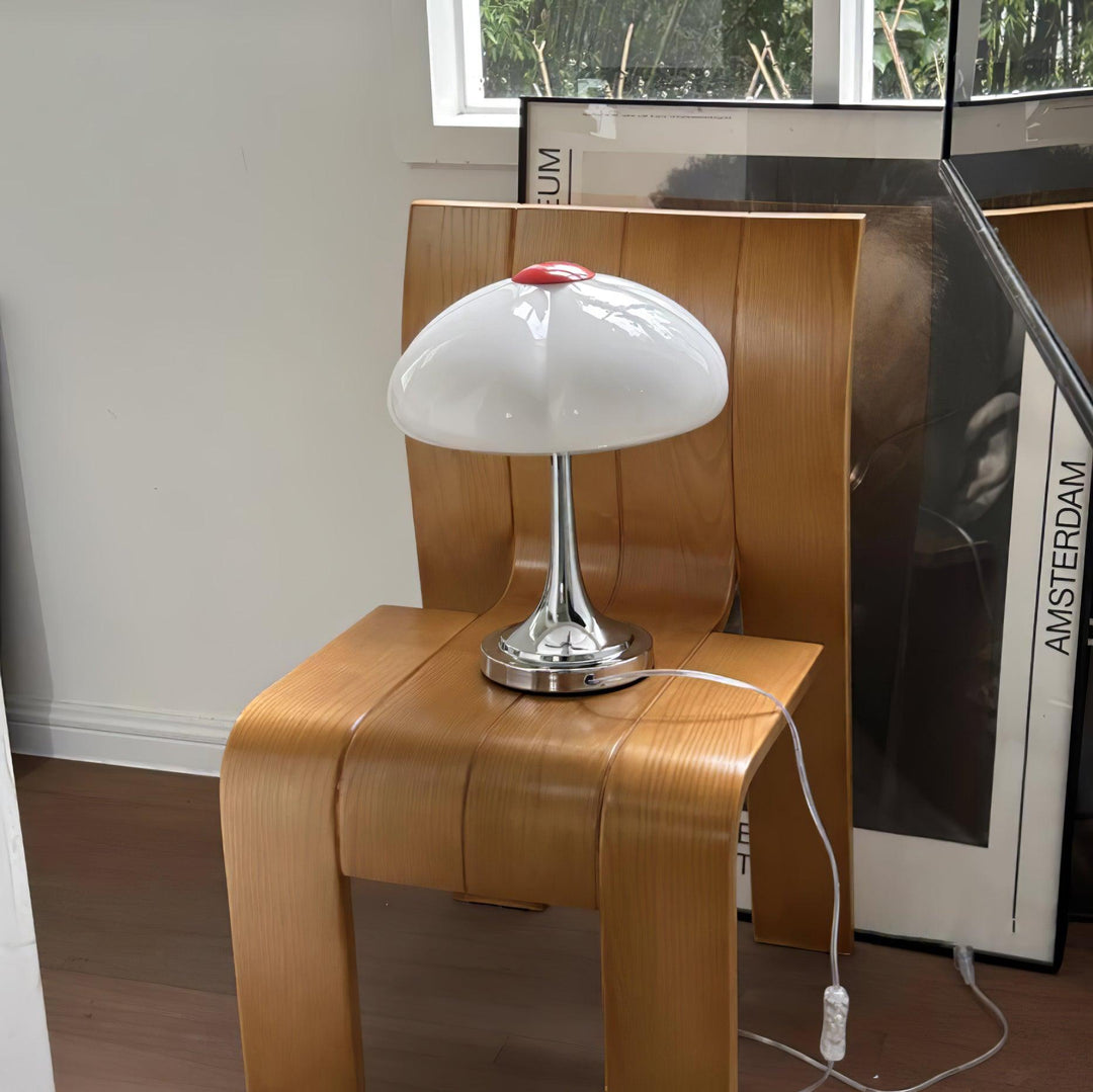 LUCKY White Table Lamp