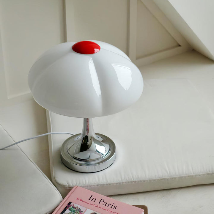 LUCKY White Table Lamp