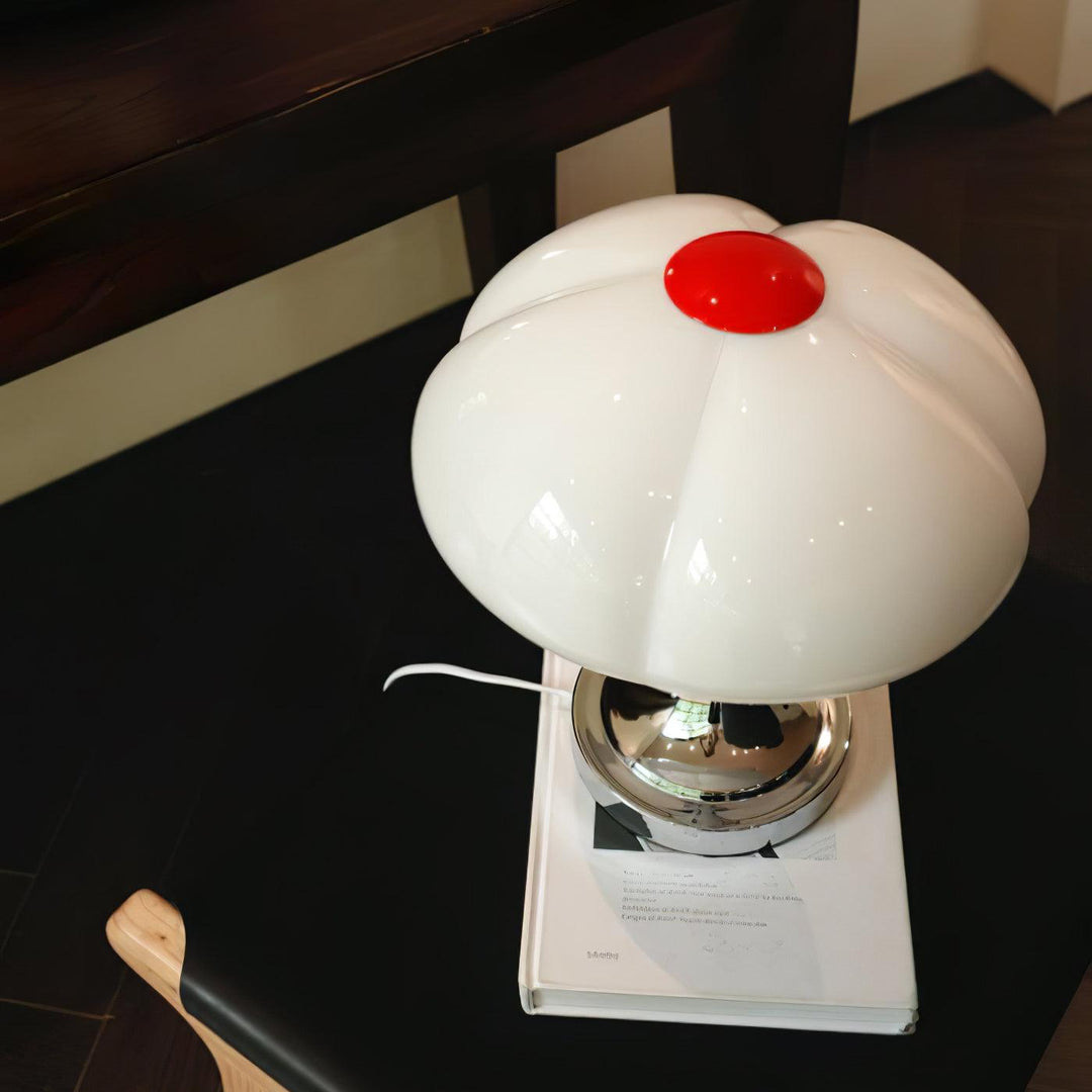 LUCKY White Table Lamp