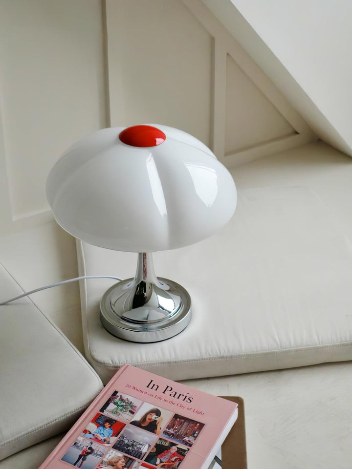 LUCKY White Table Lamp