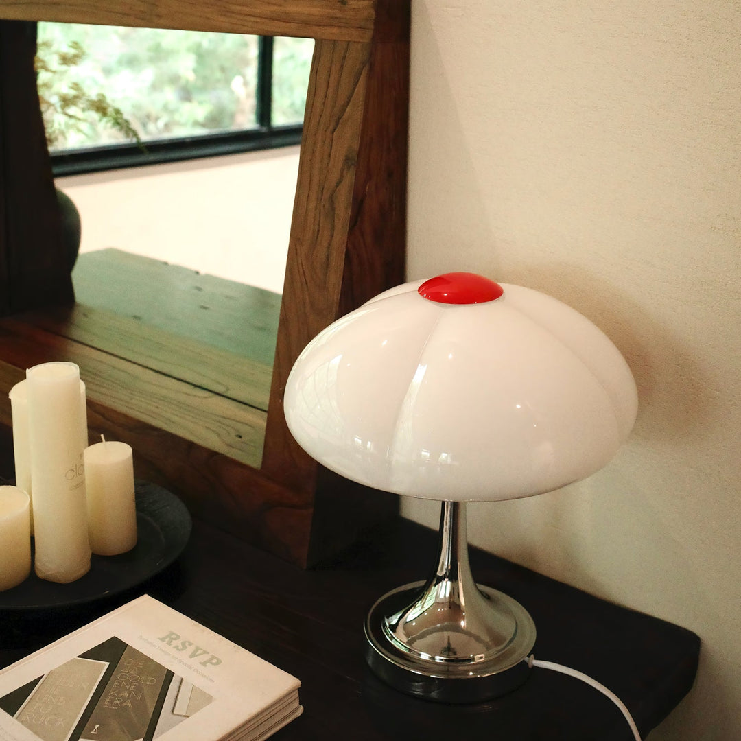LUCKY White Table Lamp