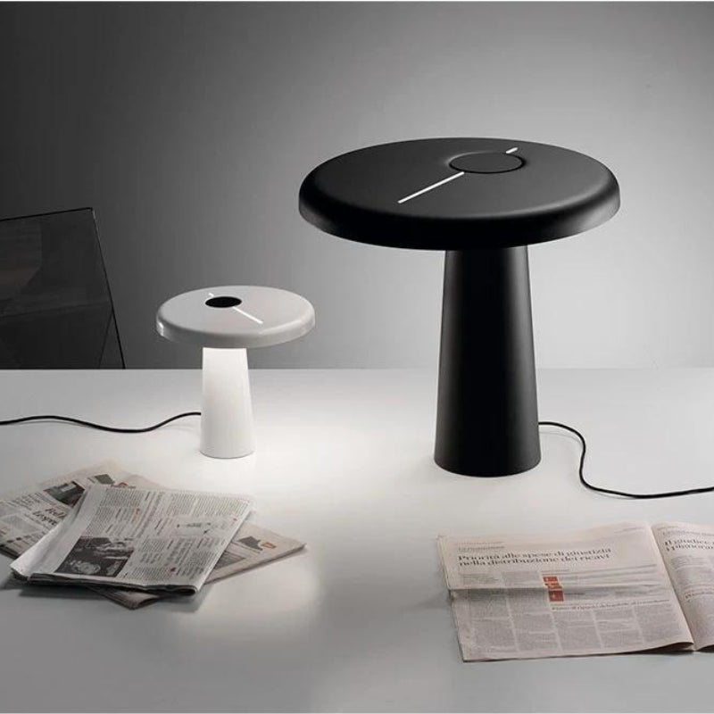 ISLA Artistic Black Table Lamp