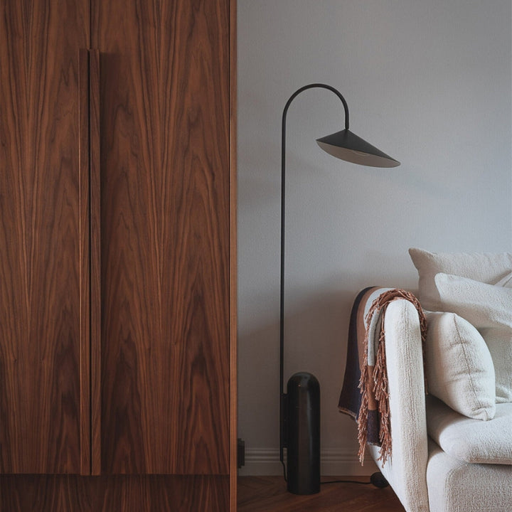 KAELI Minimalist Black Floor Lamp