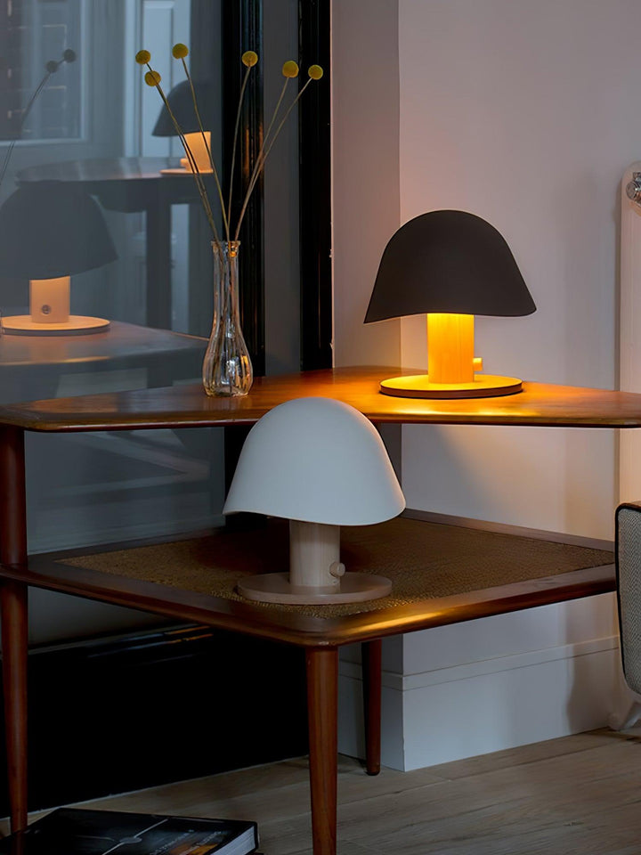 MARIO Hat Black and White Table Lamp