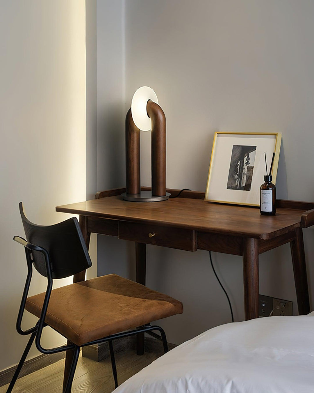 NROUND Wooden Table Lamp