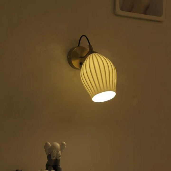 XYLA Modern Ribbed Ceramic Wall Lamp