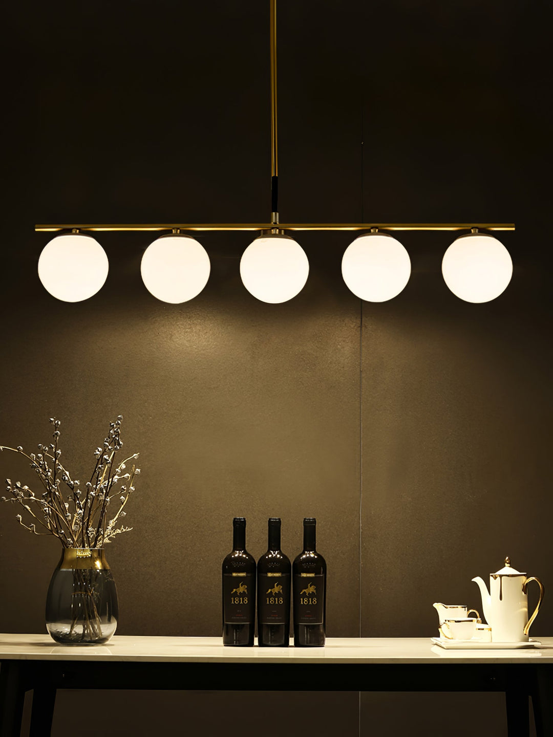 pelis-gold-pendant-light-kitchen-island27