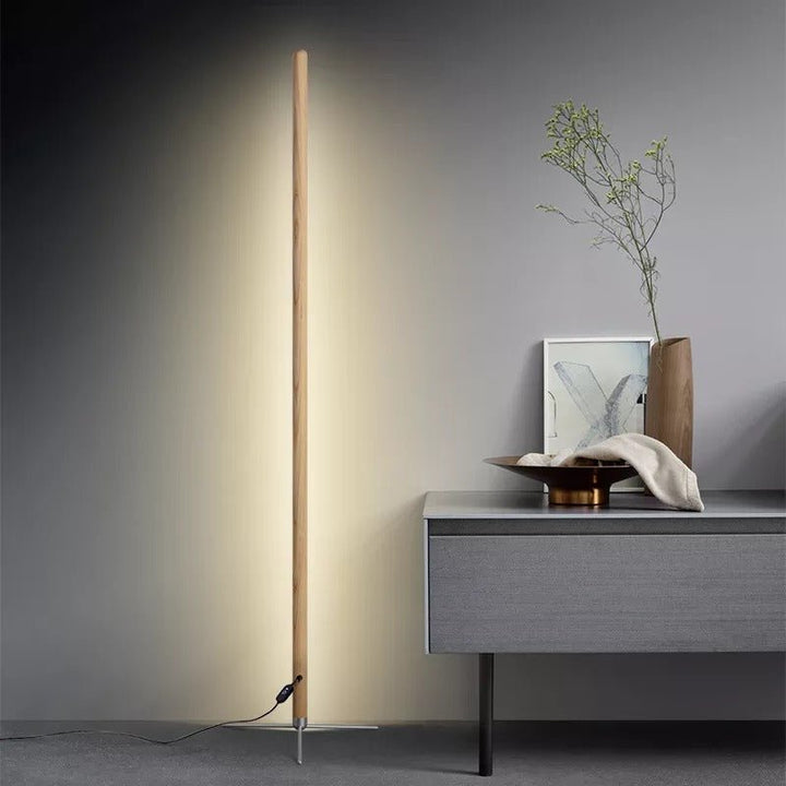 TANDA Wooden Floor Lamp