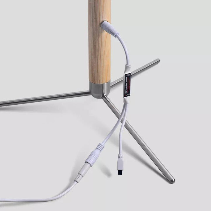 TANDA Wooden Floor Lamp